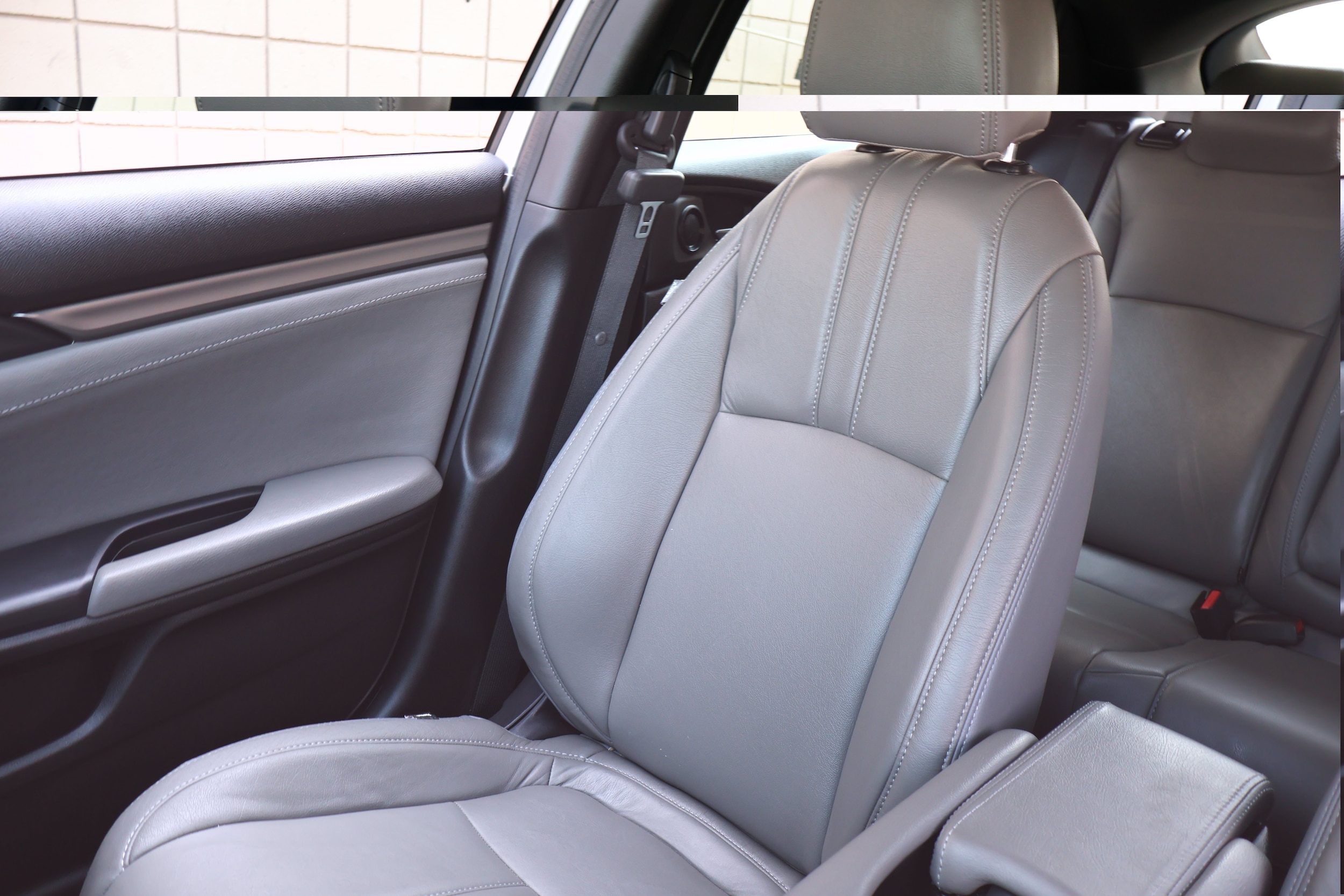 2019 Honda Civic Hatchback EX - Photo 11