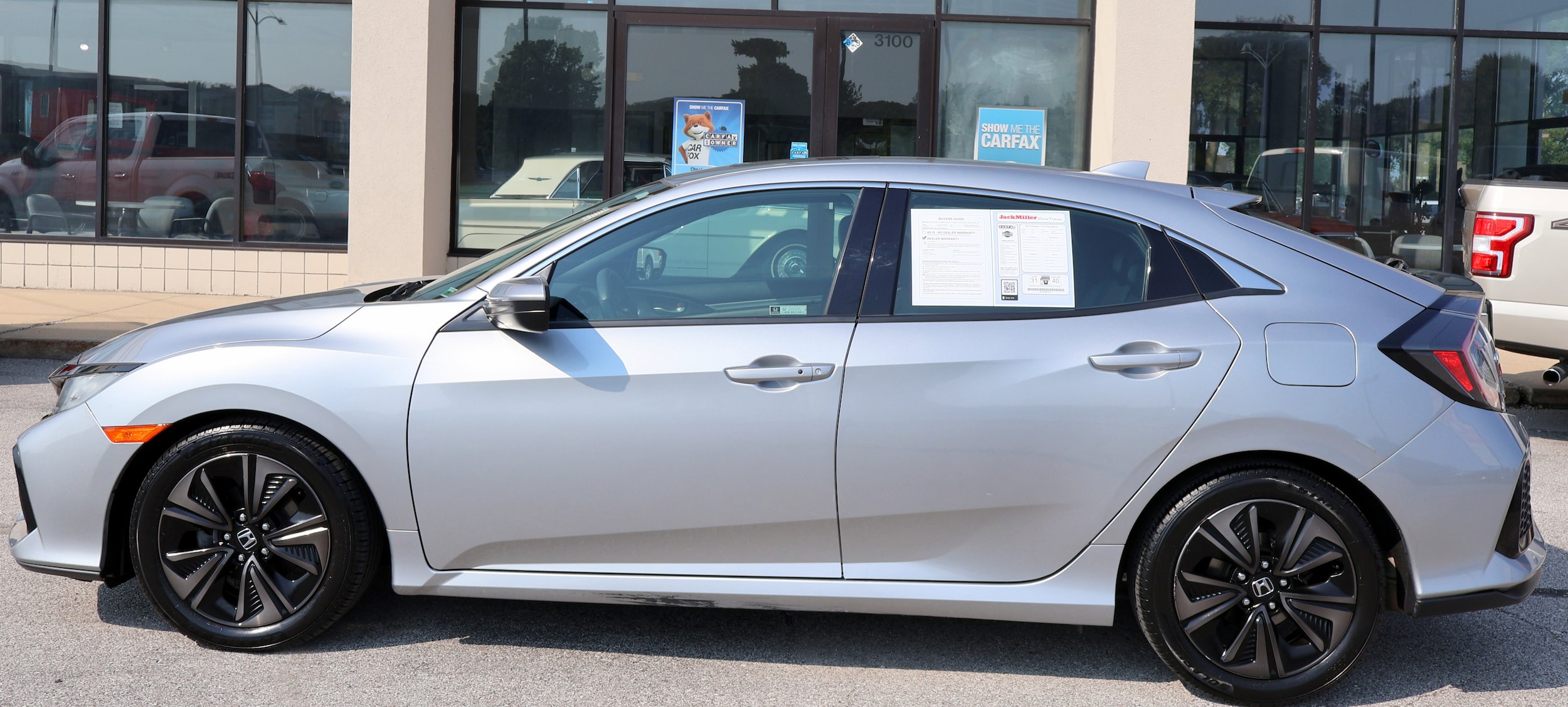 2019 Honda Civic Hatchback EX - Photo 9