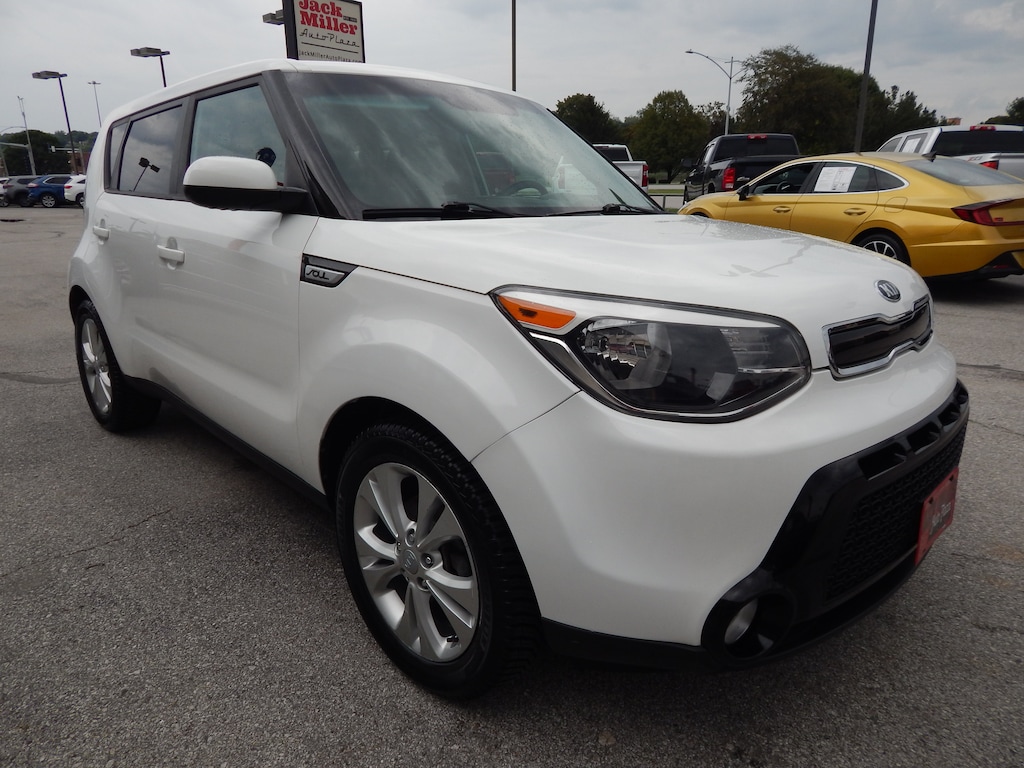 Used 2016 Kia Soul + FWD Hatchback