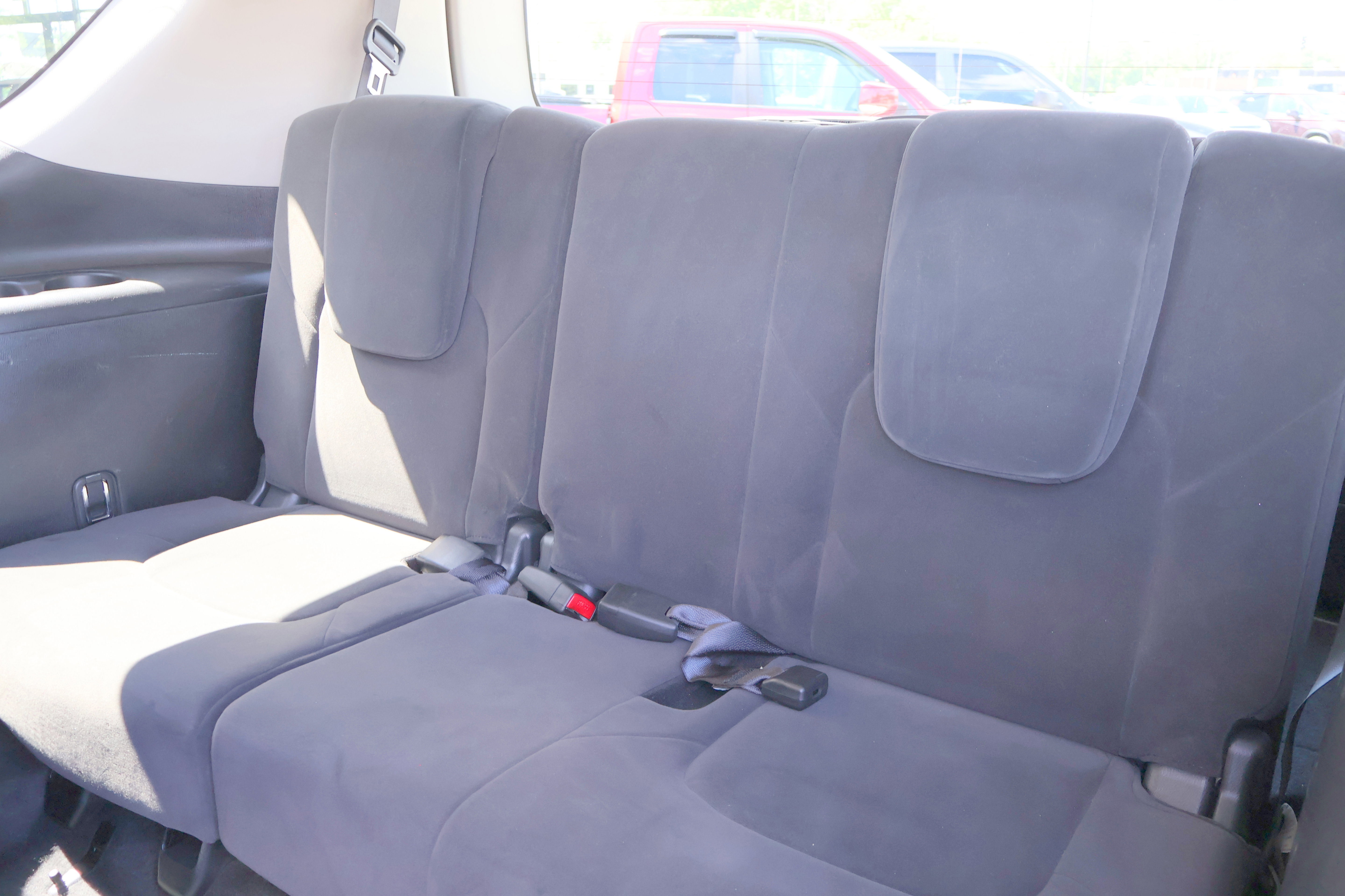 2020 Nissan Armada SV - Photo 25