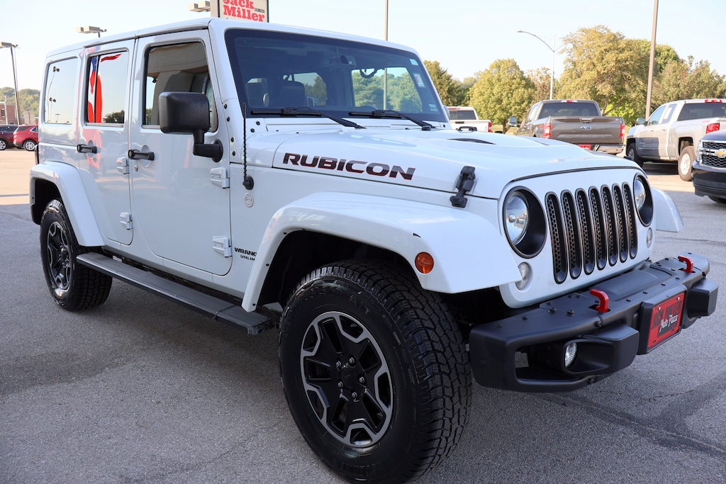 Used 2015 Jeep Wrangler Unlimited Rubicon 4x4 SUV
