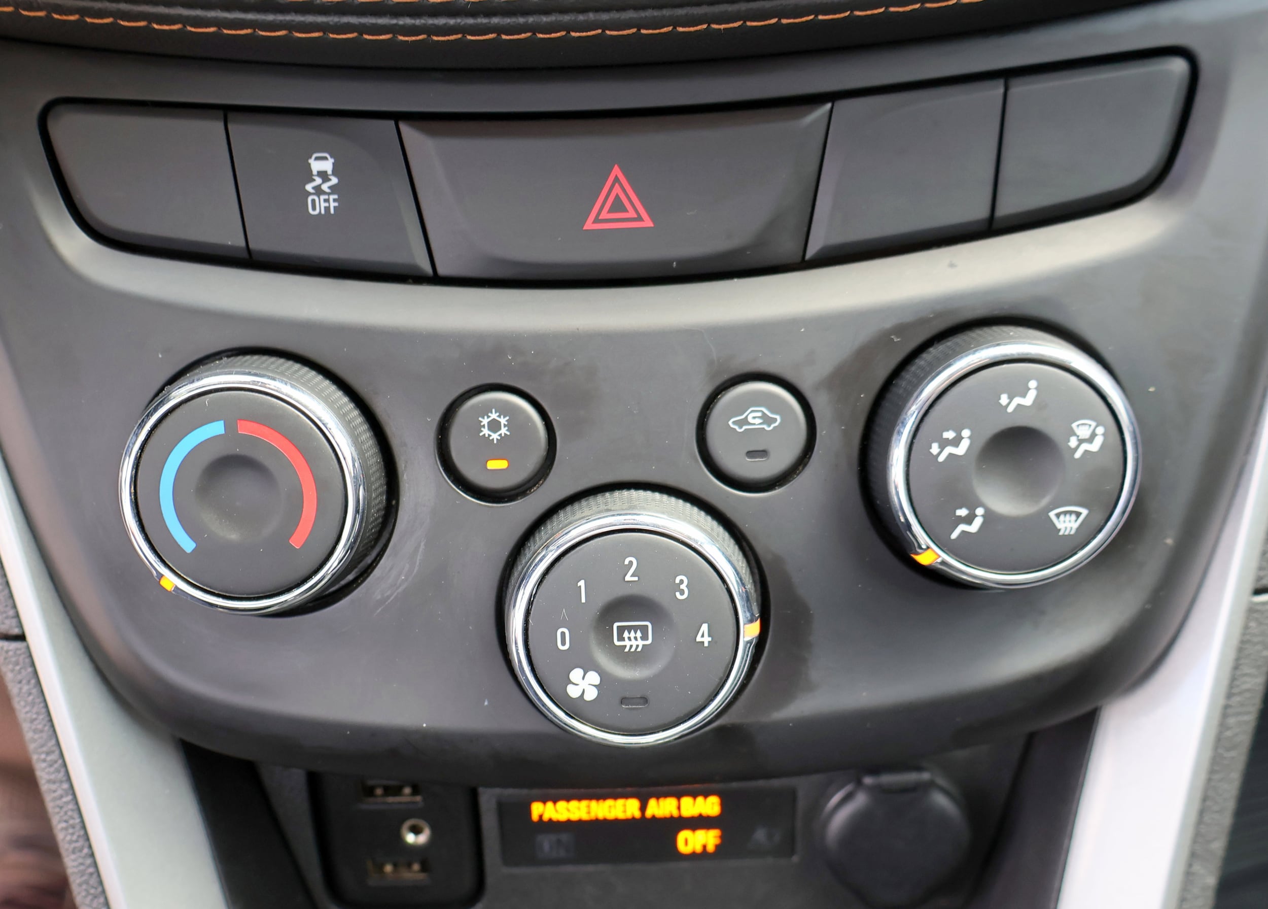 2022 Chevrolet Trax LT - Photo 22