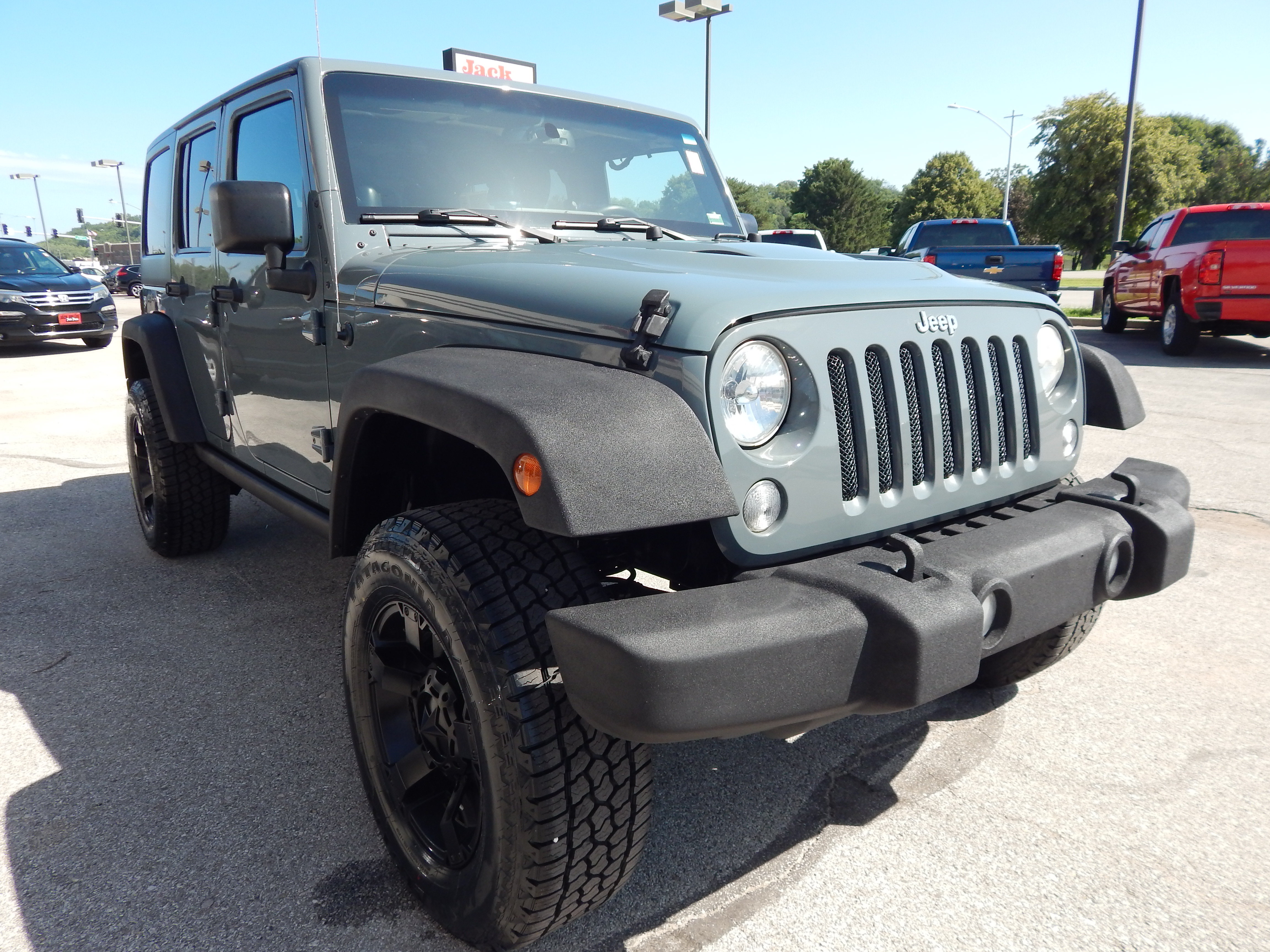 Used 2014 Jeep Wrangler Unlimited Rubicon 4x4 SUV
