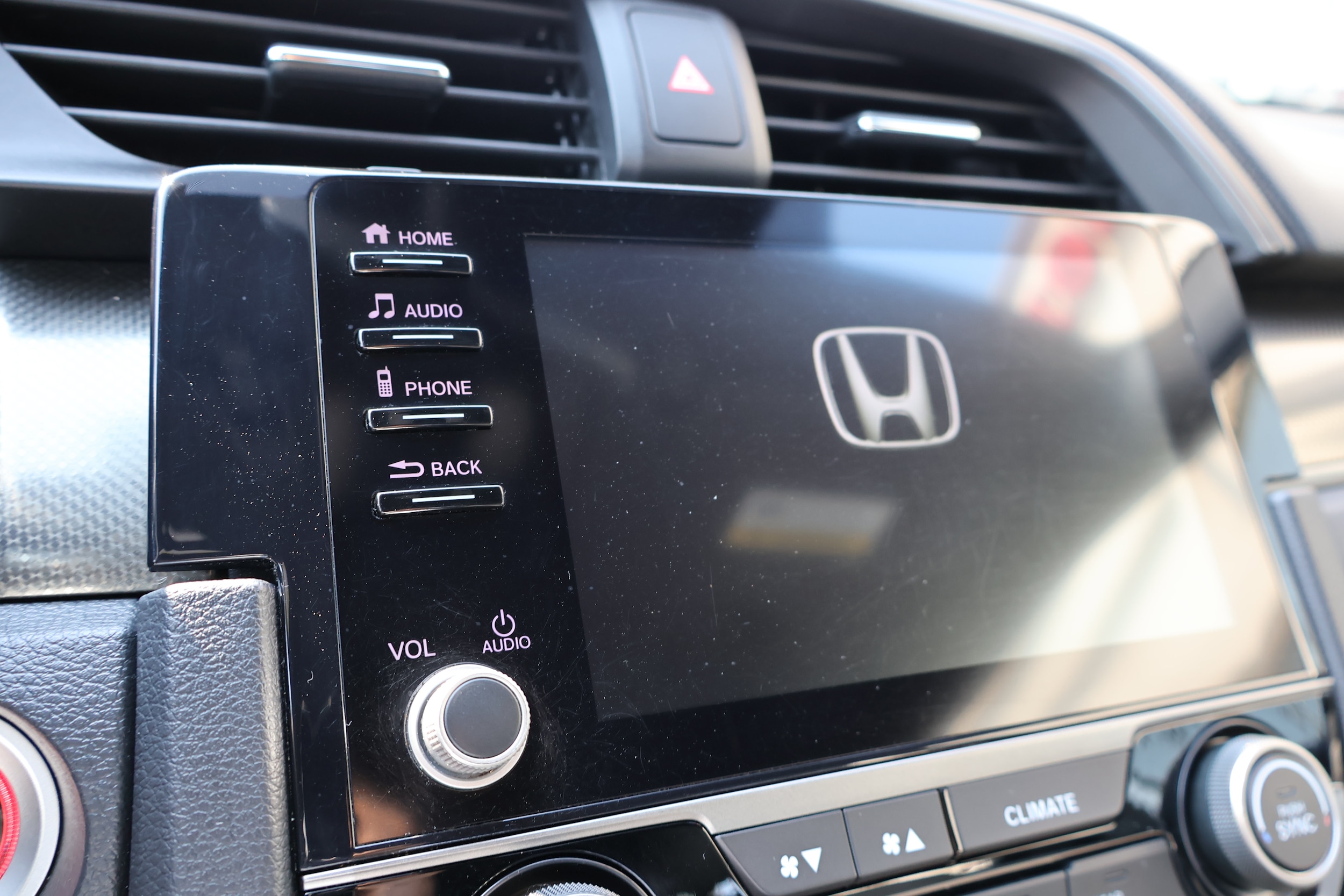 2019 Honda Civic Hatchback EX - Photo 16