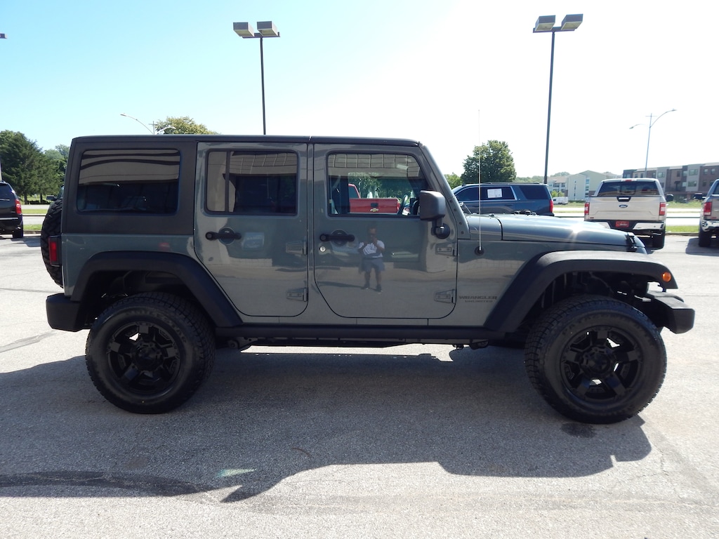 Used 2014 Jeep Wrangler Unlimited Rubicon 4x4 SUV