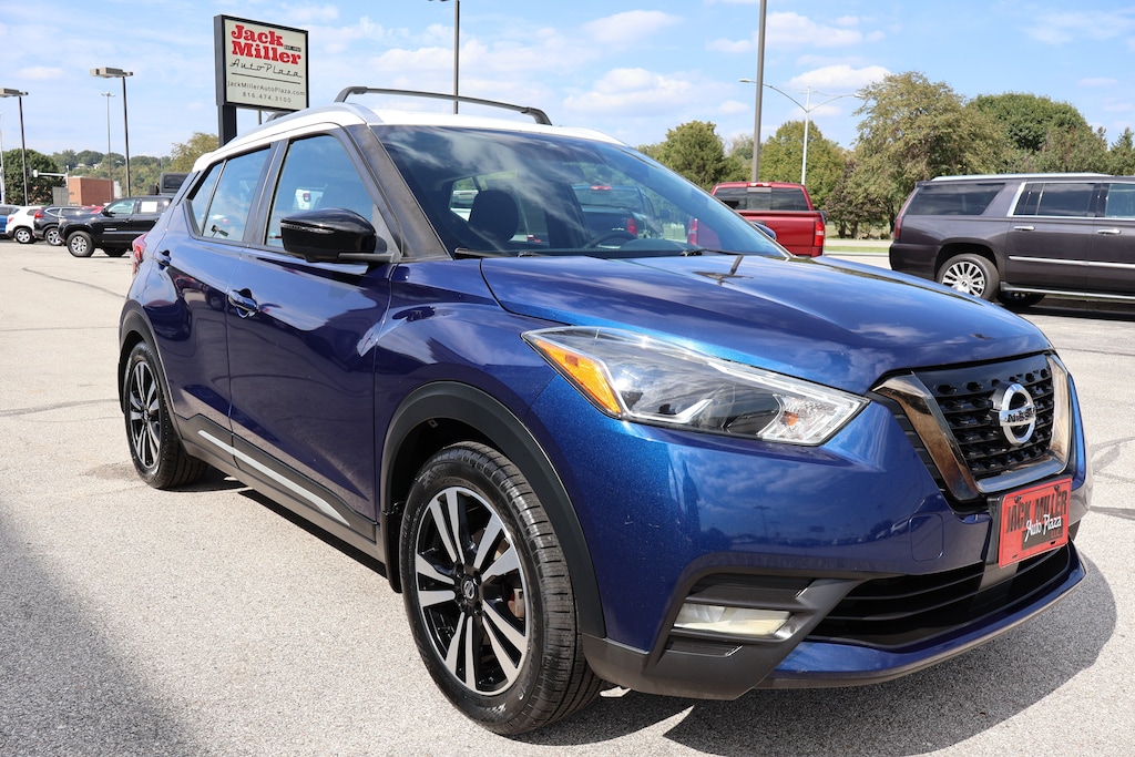 Used 2020 Nissan Kicks SR SUV