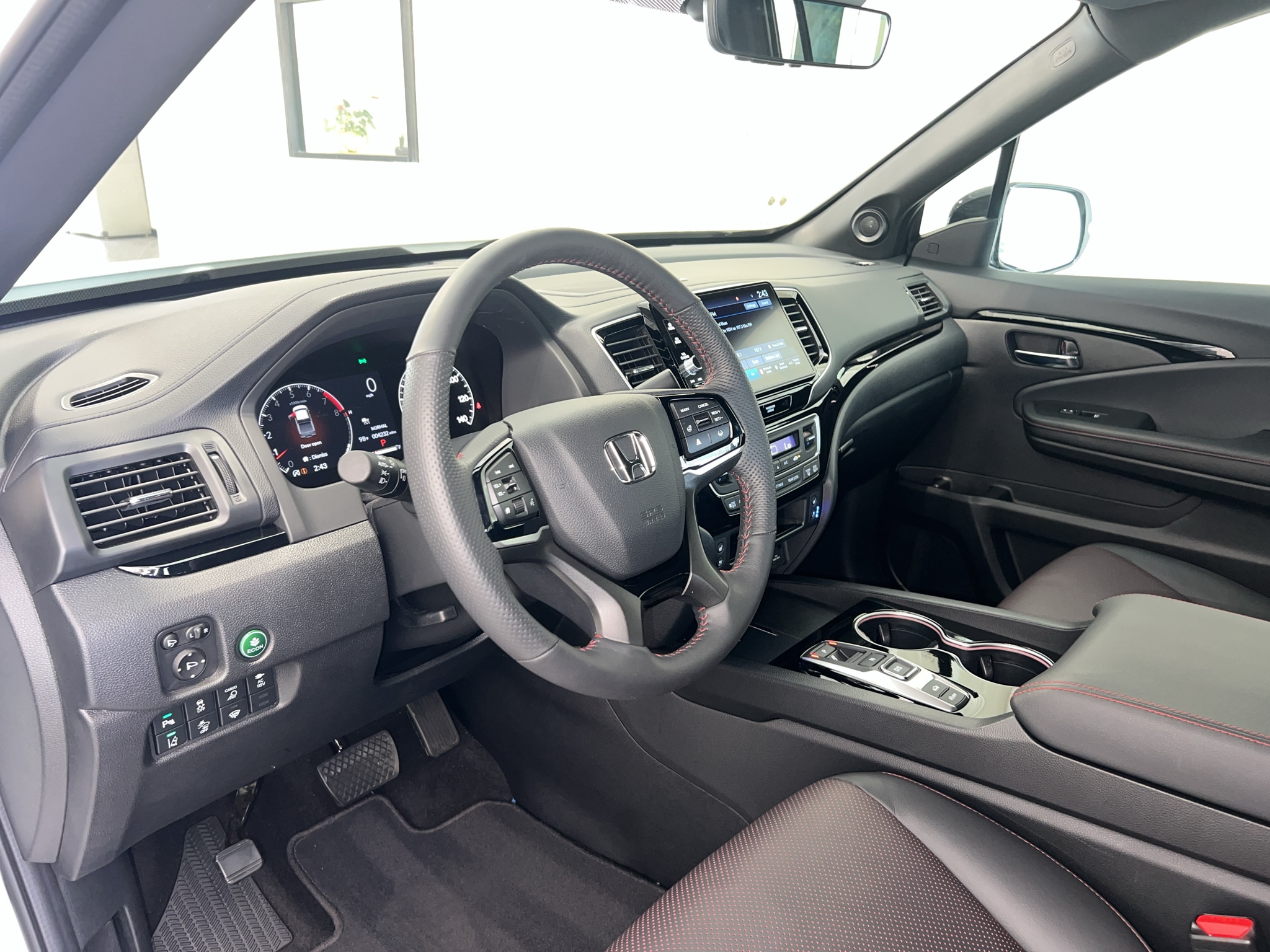 2026 Honda Ridgeline Black Edition - Photo 12
