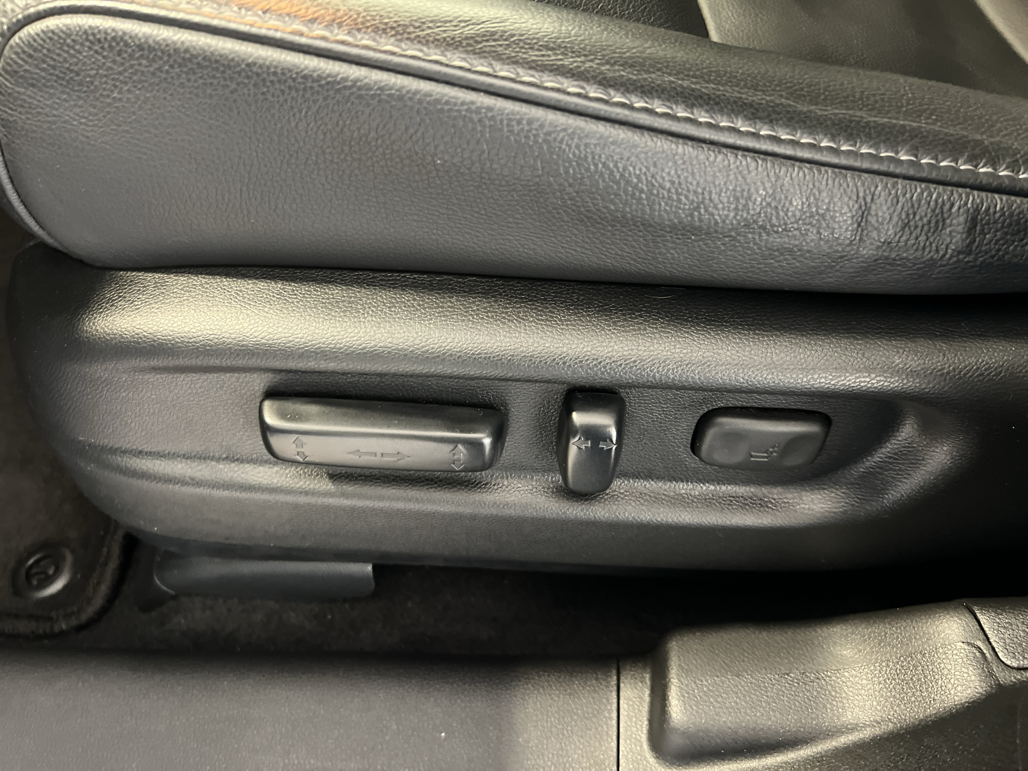 2022 Honda Pilot EX-L - Photo 22