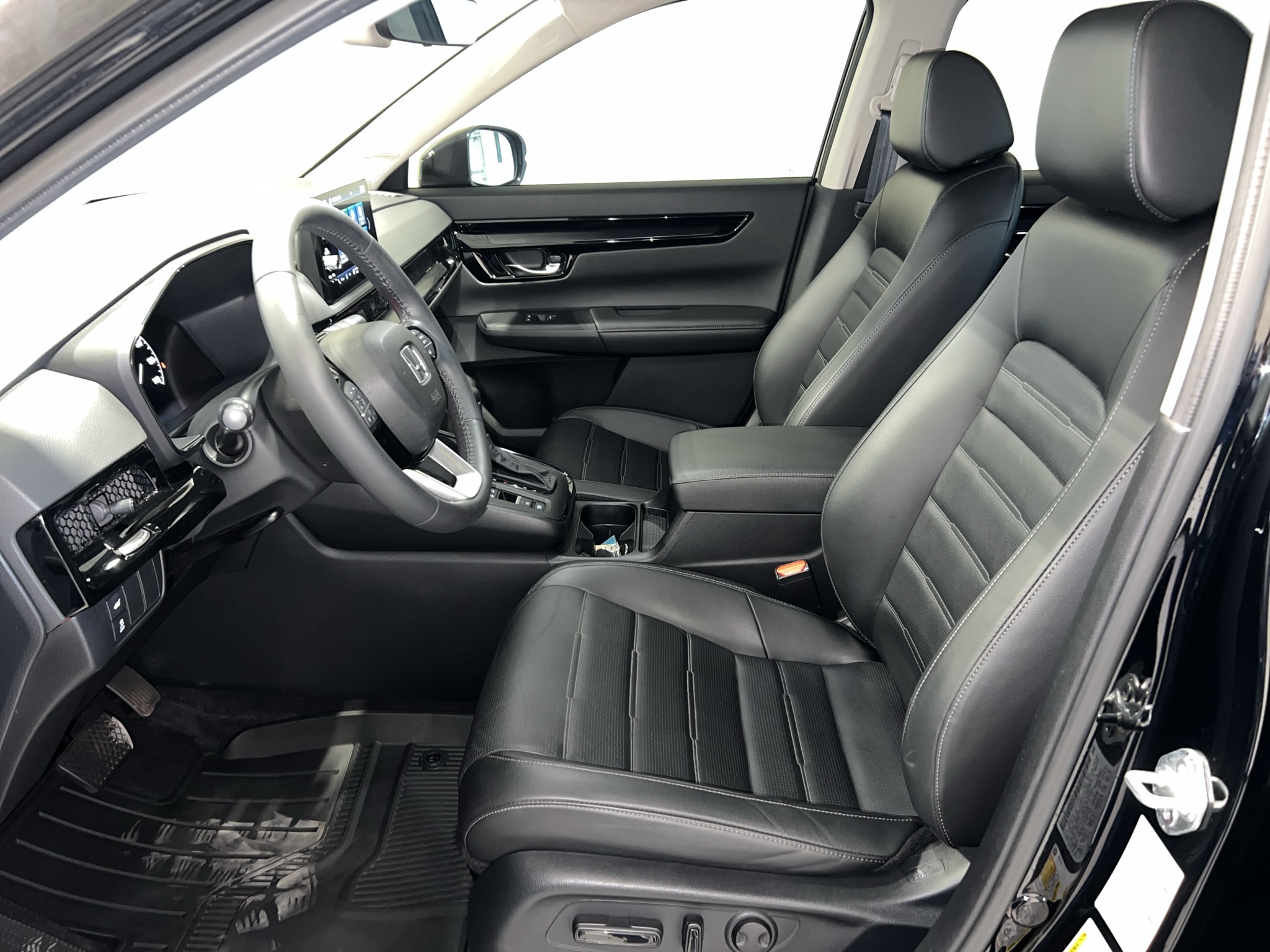 2025 Honda CR-V EX-L - Photo 13