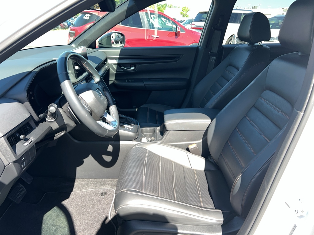 2024 Honda CR-V Sport-L - Photo 14