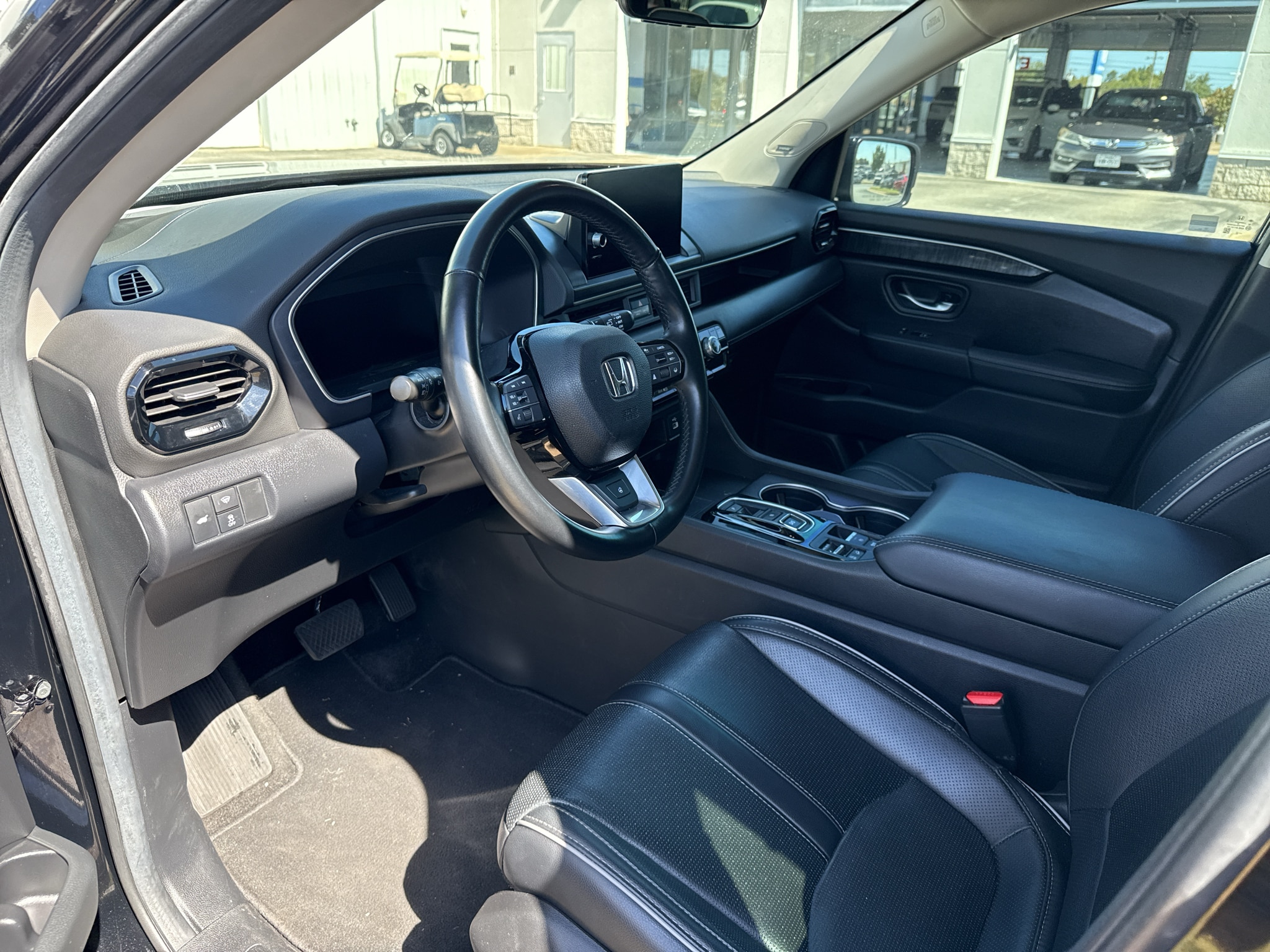 2025 Honda Pilot Elite - Photo 2