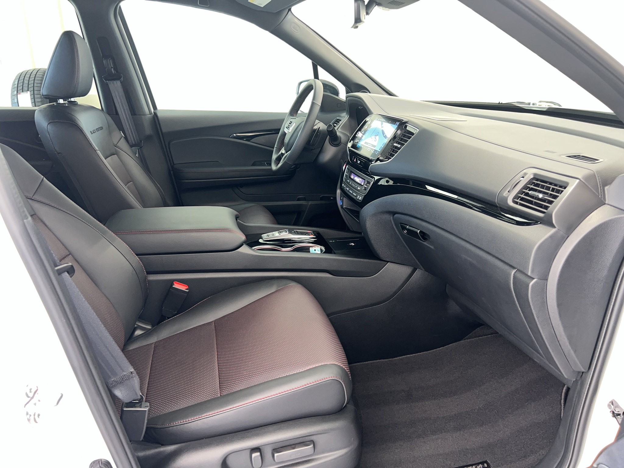 2026 Honda Ridgeline Black Edition - Photo 29