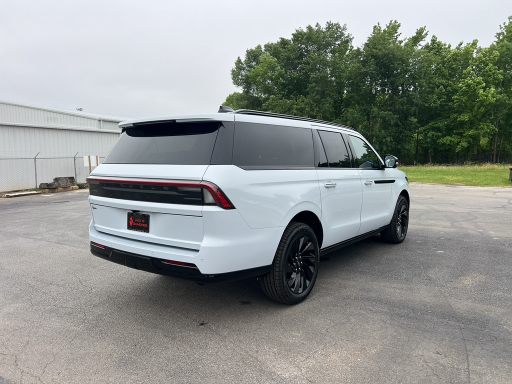 2026 Lincoln Navigator Reserve L - Photo 6