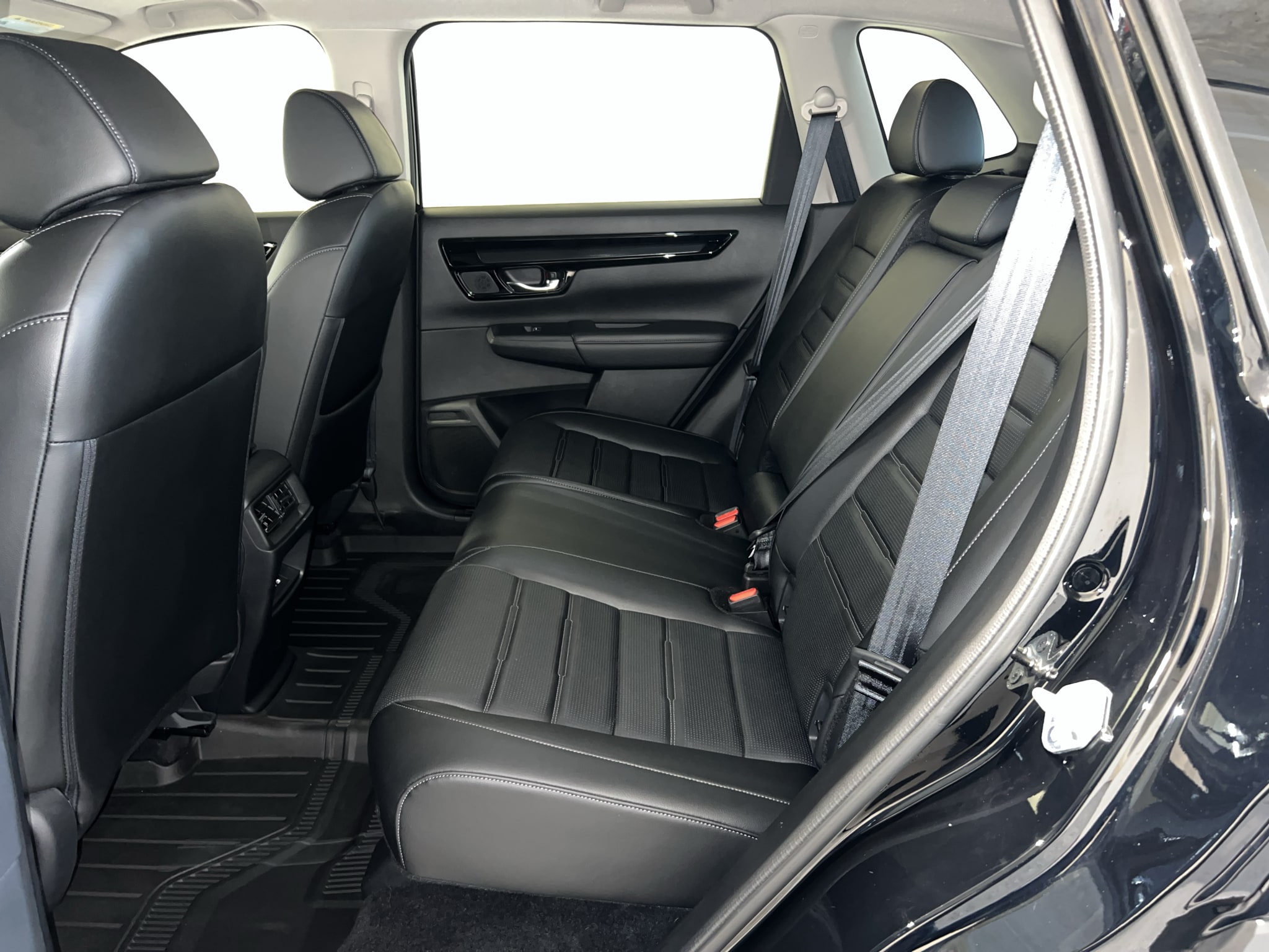 2025 Honda CR-V EX-L - Photo 18