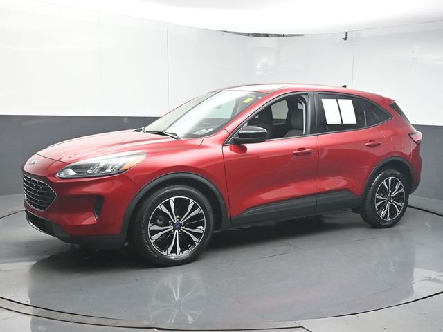 Used 2022 Ford Escape Hybrid SE SUV
