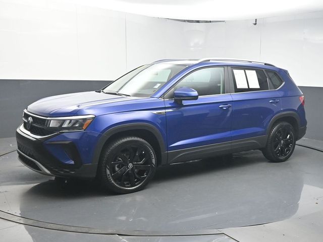 Used 2022 Volkswagen Taos 1.5T SE SUV