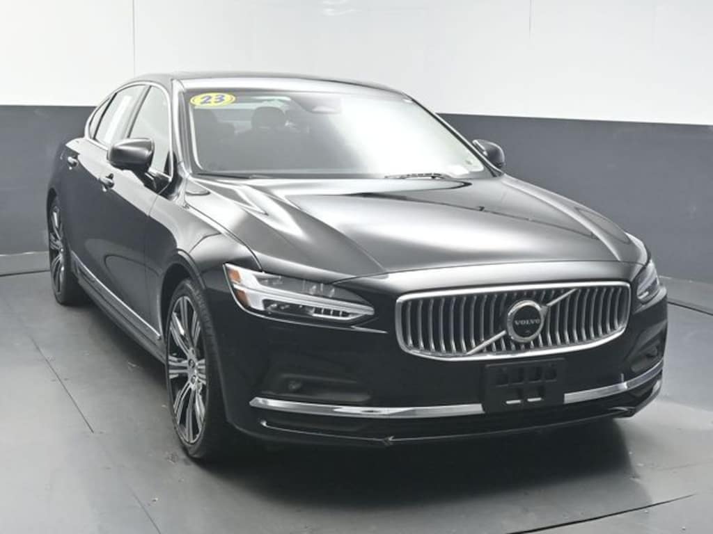 Certified 2023 Volvo S90 B6 AWD Plus Bright Sedan