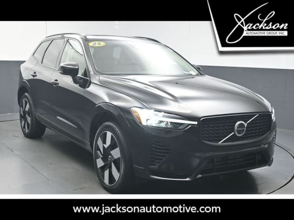 Certified 2025 Volvo XC60 Plug-In Hybrid T8 Plus SUV