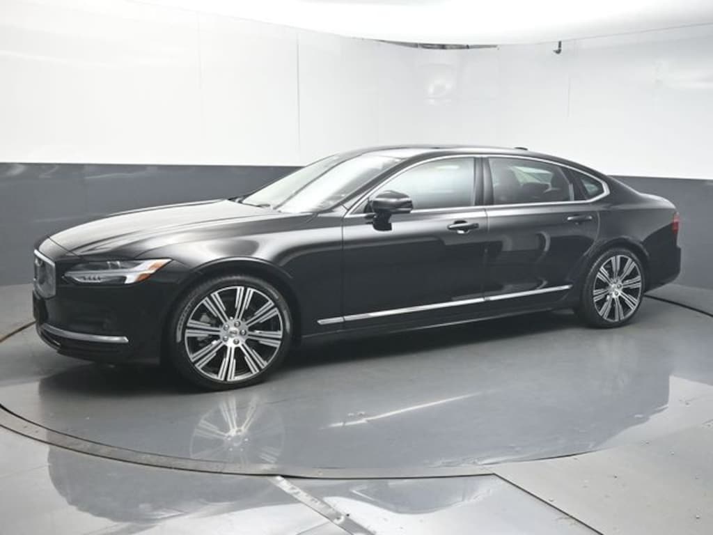 Certified 2023 Volvo S90 B6 AWD Plus Bright Sedan