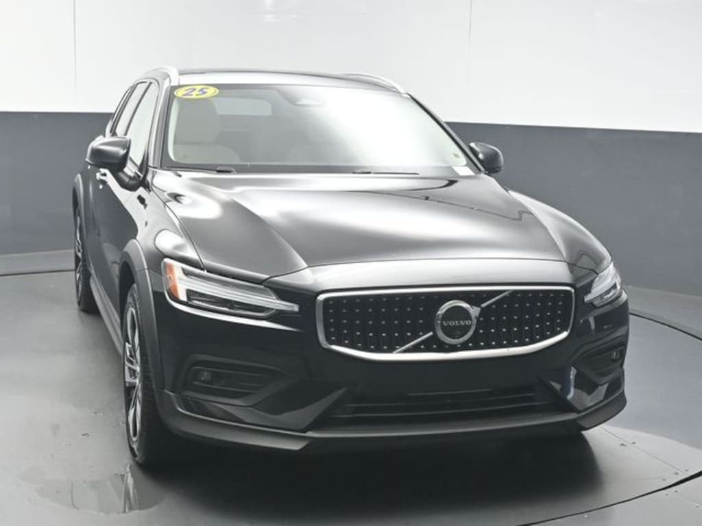 Certified 2025 Volvo V60 Cross Country B5 Plus Wagon