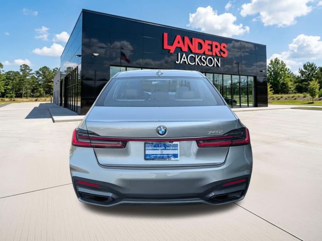 Used 2020 BMW 7 Series 740i Sedan