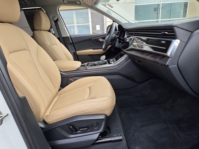 2025 Audi Q7 Premium Plus - Photo 25