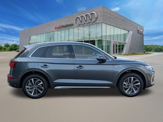 Used 2024 Audi Q5 45 S Line Prestige SUV