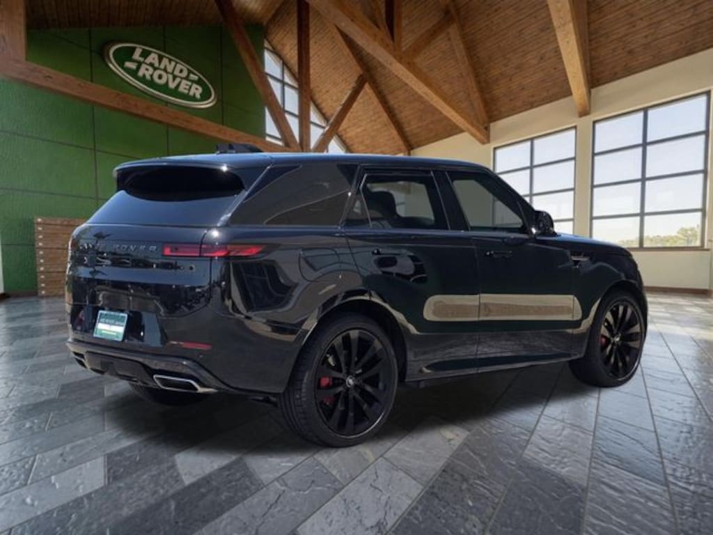 Used 2025 Land Rover Range Rover Sport Dynamic SE SUV