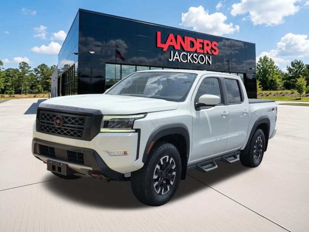 Used 2023 Nissan Frontier PRO-4X Truck Crew Cab