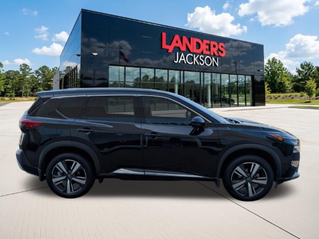 Used 2023 Nissan Rogue Platinum SUV