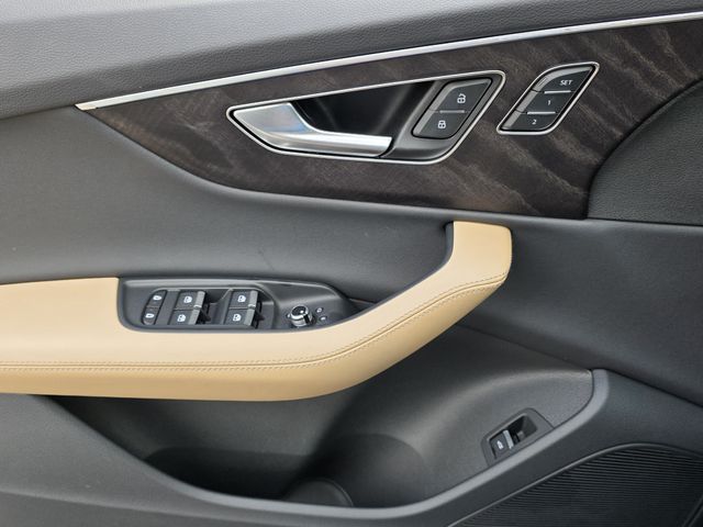 2025 Audi Q7 Premium Plus - Photo 18