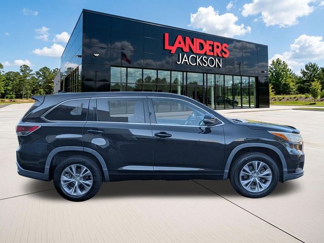 Used 2015 Toyota Highlander LE with VIN 5TDZKRFH9FS107167 for sale in Jackson, MS