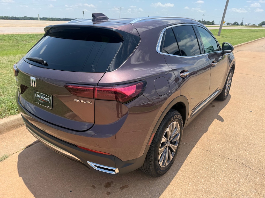 Used 2024 Buick Envision Preferred SUV
