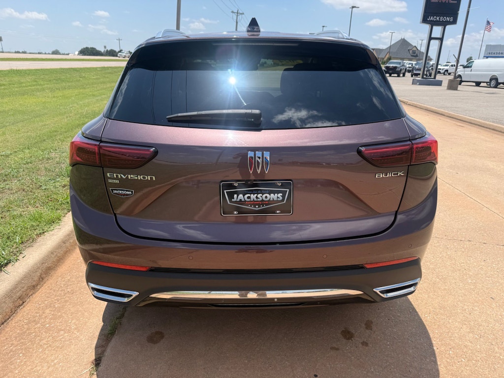 Used 2024 Buick Envision Preferred SUV