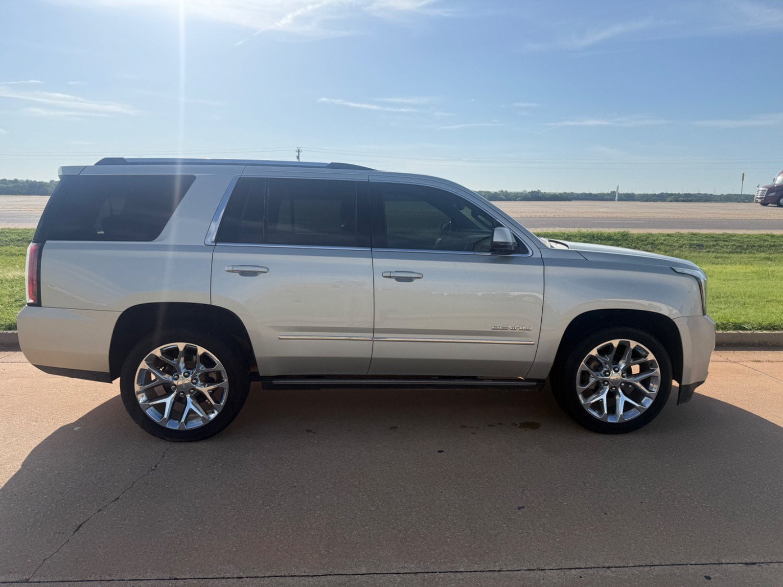 Used 2017 GMC Yukon Denali with VIN 1GKS2CKJ6HR186195 for sale in Kingfisher, OK