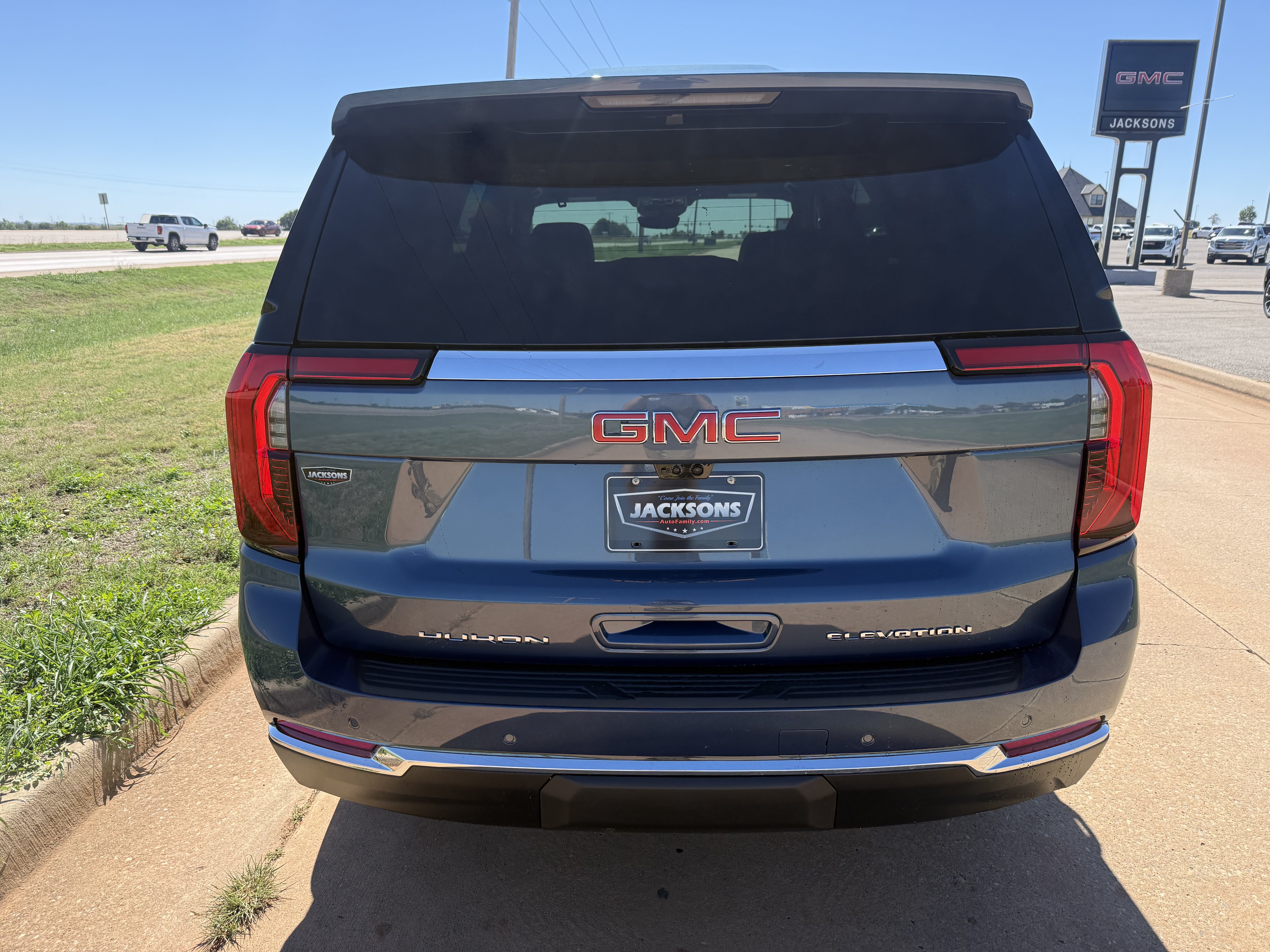 New 2027 GMC Yukon Elevation SUV
