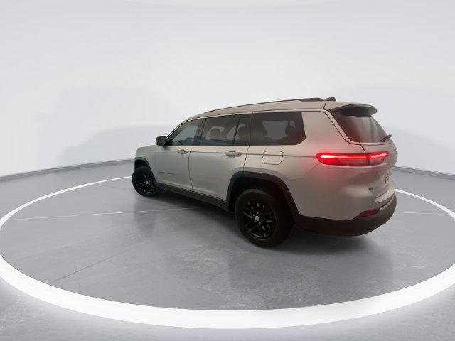 Used 2021 Jeep Grand Cherokee L Laredo SUV