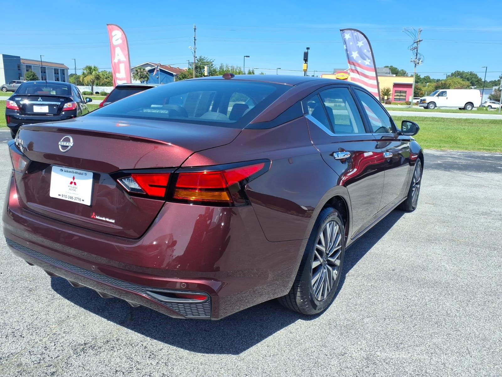 Used 2025 Nissan Altima SV Sedan