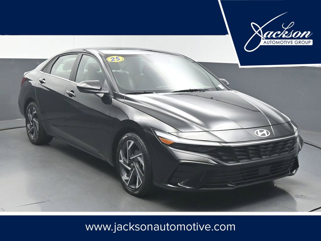 2025 Hyundai Elantra SEL