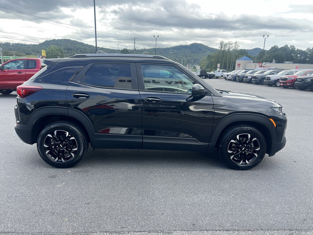 Used 2023 Chevrolet Trailblazer LT FWD LT