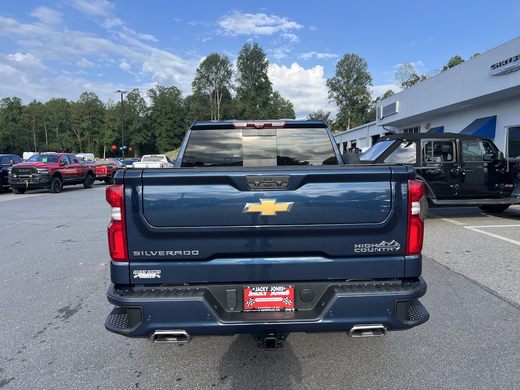 Used 2022 Chevrolet Silverado 1500 High Country Truck Crew Cab