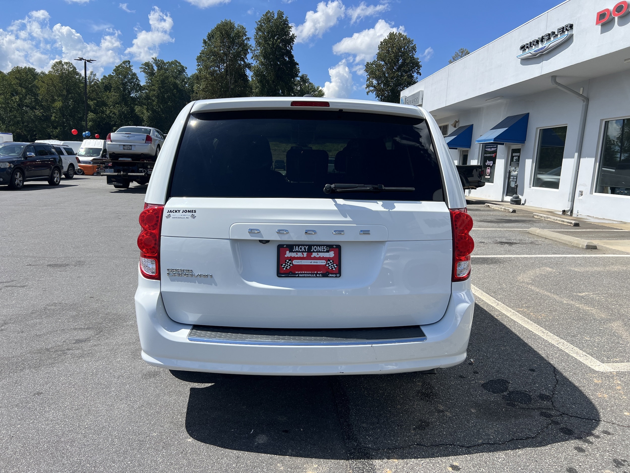 Used 2020 Dodge Grand Caravan SE with VIN 2C4RDGBG6LR217965 for sale in Hayesville, NC