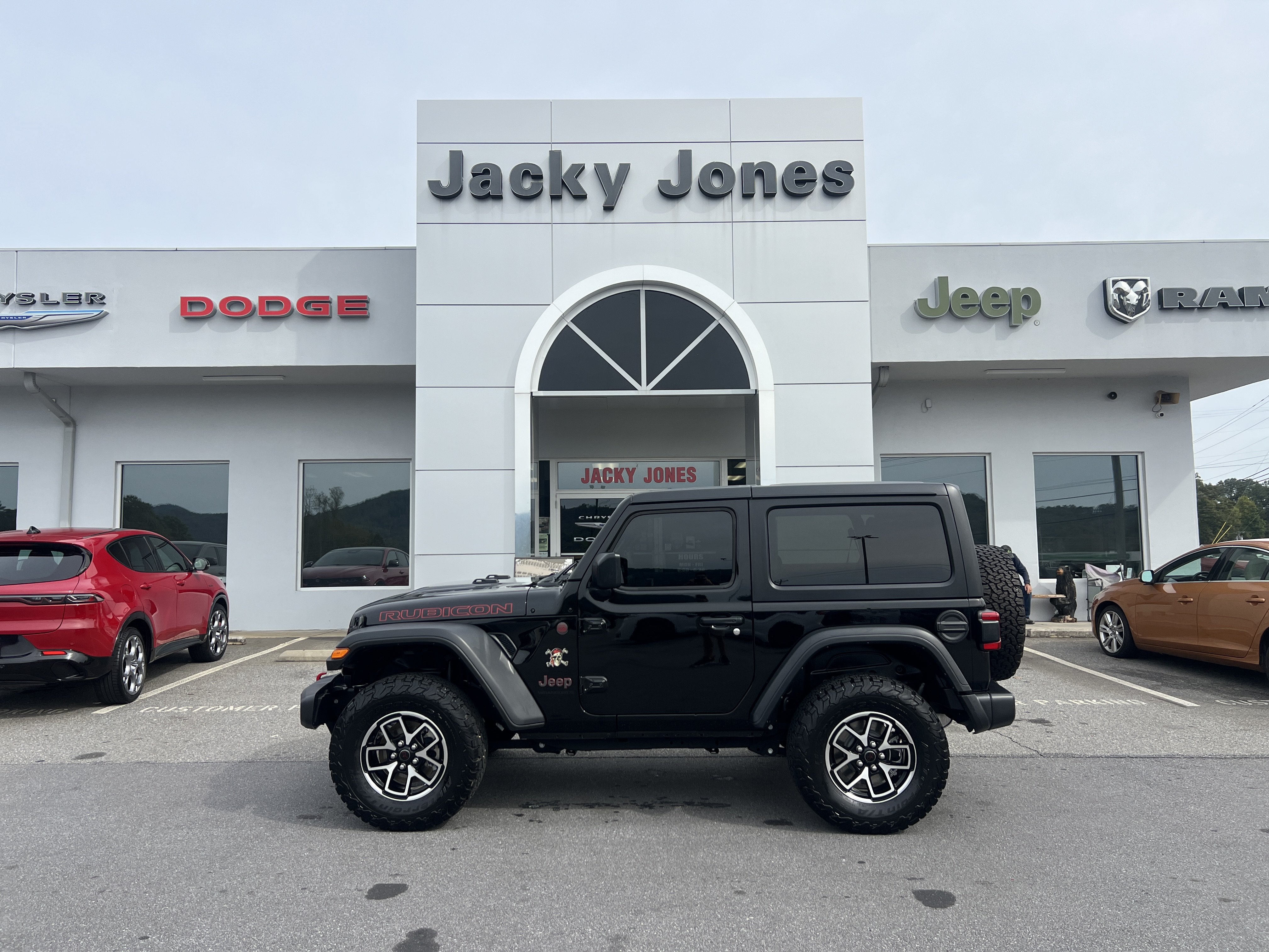 Used 2024 Jeep Wrangler Rubicon Rubicon 4x4