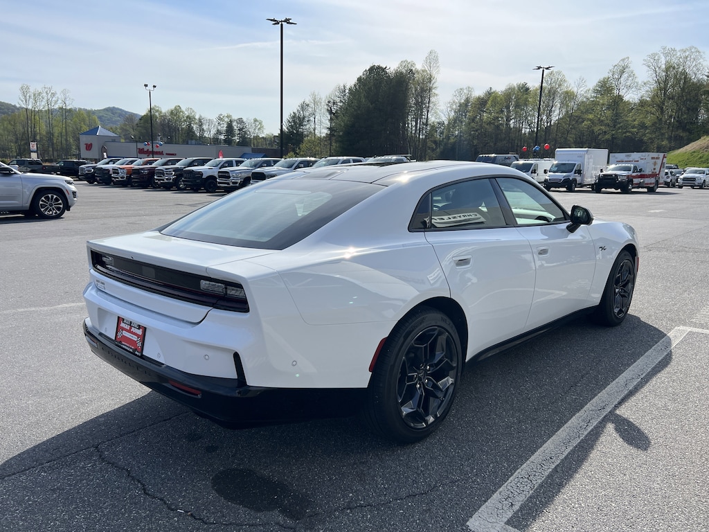 New 2026 Dodge Charger R/T Sedan