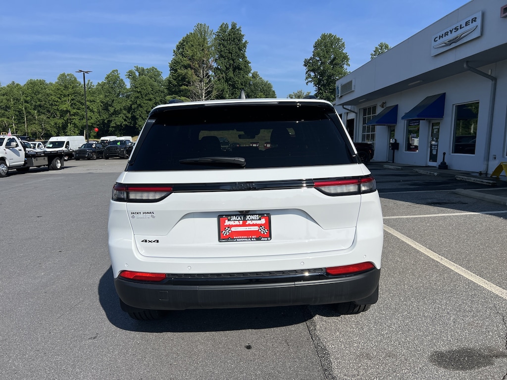 Used 2025 Jeep Grand Cherokee Altitude X Altitude X 4x4