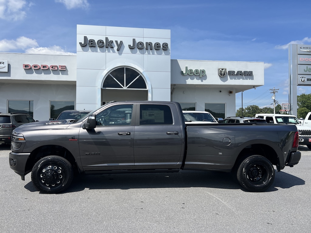 Used 2025 Ram 3500 Laramie Laramie 4x4 Crew Cab 8 Box