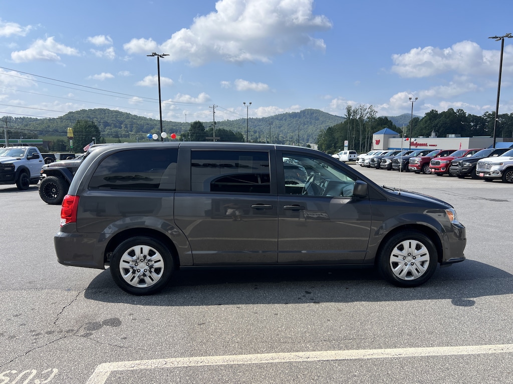Used 2019 Dodge Grand Caravan SE Wagon