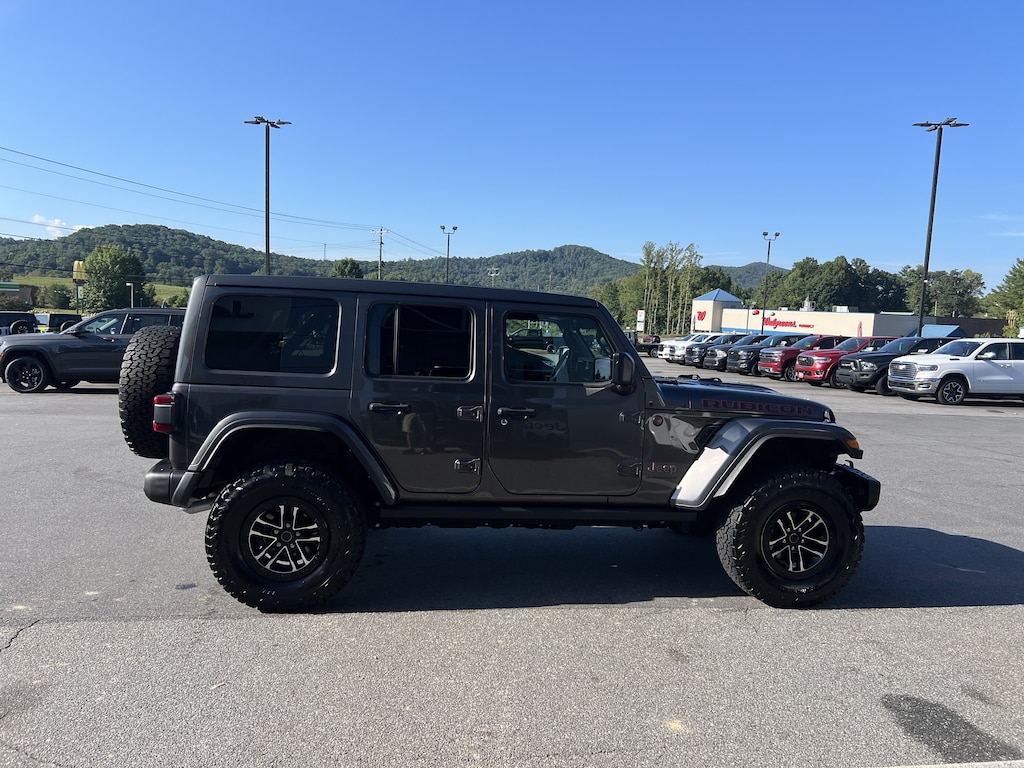 Used 2025 Jeep Wrangler Rubicon X SUV