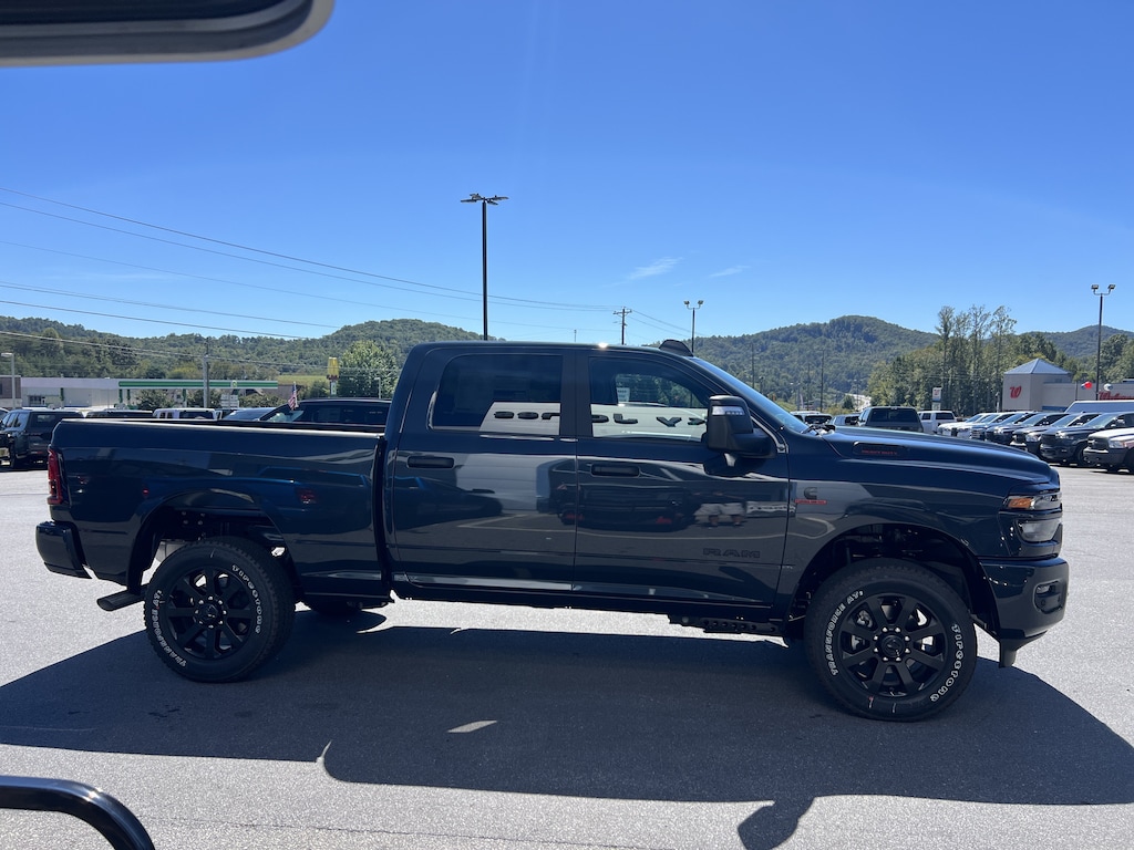 New 2027 Ram 2500 Big Horn Pickup
