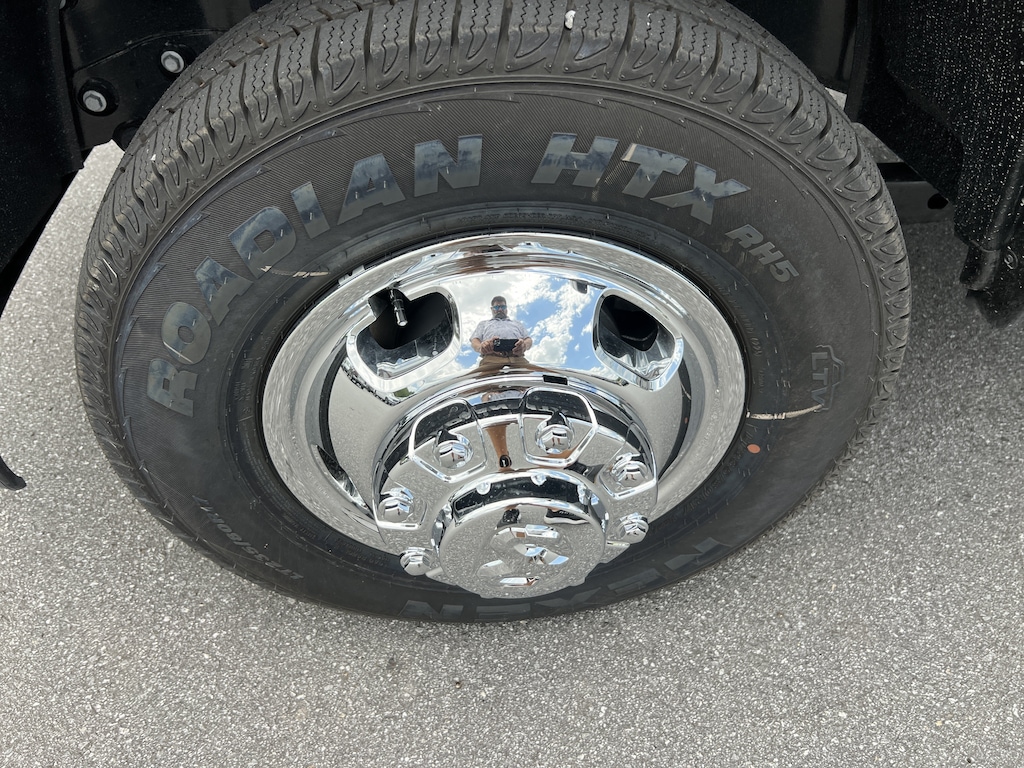 New 2026 Ram 3500 Chassis Cab Tradesman/Big Horn Pickup